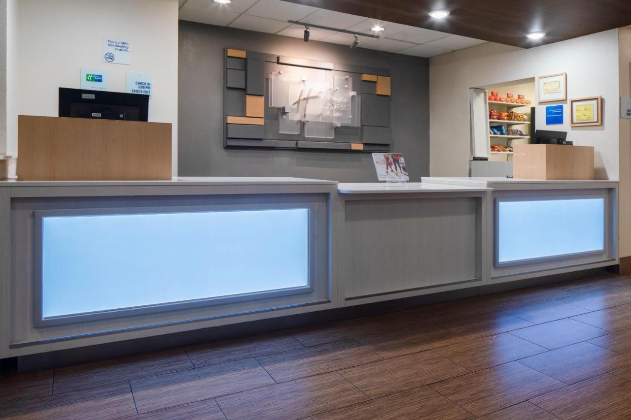 Holiday Inn Express North Myrtle Beach - Little River By Ihg Exterior photo